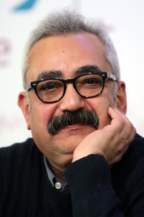 فرزاد موتامن
