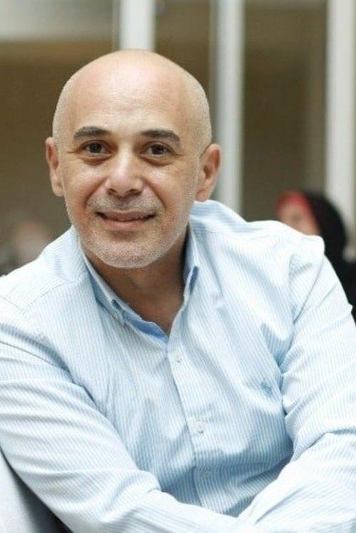 احمد عزت